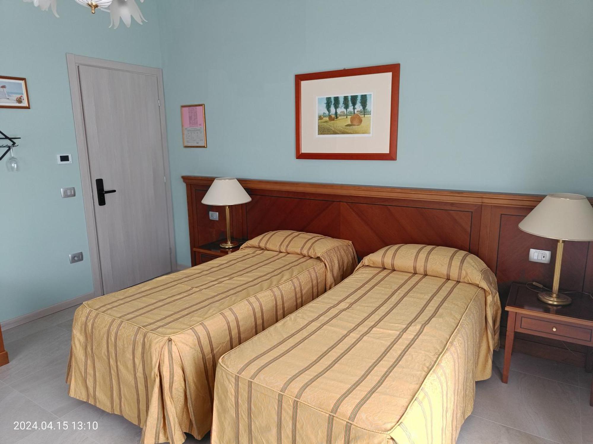 Villa Mariana Bed And Breakfast Saluzzo Dış mekan fotoğraf
